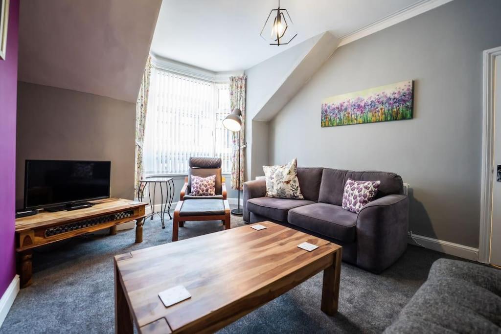 Cosy And Convenient Sunderland Apartment Экстерьер фото